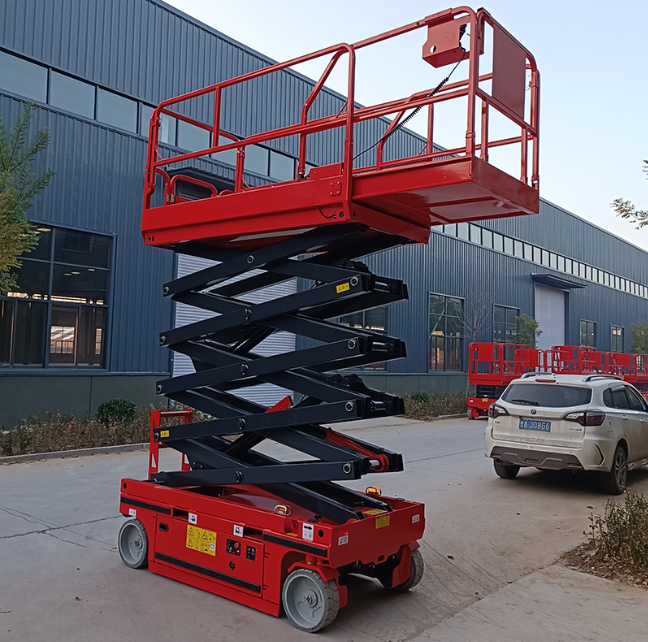 集美自行走升降机